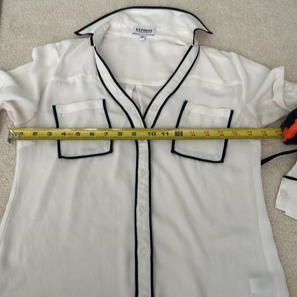 Express blouse - Picture 9 of 11